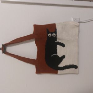 Productreview foto van klant - Katia Planet - 4019 steenrood - Acryl Garen