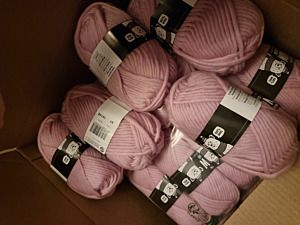Productreview foto van klant - DROPS Snow / Eskimo Uni - 51 poederroze - Wol Garen
