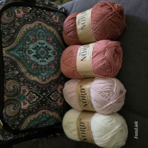 Productreview foto van klant - DROPS Nord Uni Colour - 01 naturel - Wol Garen