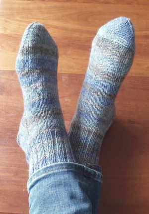 Productreview foto van klant - DROPS Fabel Long Print - 604 ocean view - Wol Garen