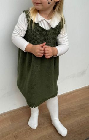 Productreview foto van klant - DROPS Merino Extra Fine Uni Colour - 53 mosgroen - Wol Garen