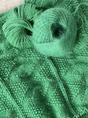 Productreview foto van klant - DROPS Kid-Silk Uni Colour - 48 papegaai groen - Mohair Garen