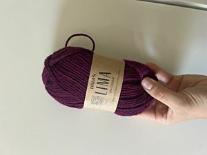 Productreview foto van klant - DROPS Lima Uni Colour - 5820 robijn - Wol Garen