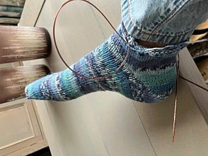 Productreview foto van klant - DROPS Fabel Print - 522 turkoois/blauw - Wol Garen