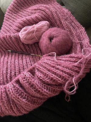 Productreview foto van klant - DROPS Alpaca Uni Colour - 9034 rozenblad - Wol Garen