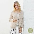 Patroon Gebreid Vest "Birch Woods Jacket" met ronde pas - Drops Design