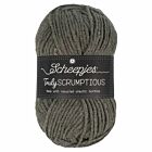 Scheepjes Truly Scrumptious - 373 Liquorice Ice Cream - Garen van Gerecyclede Plastic Flessen