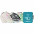 Simy’s Studio Truth Sock - 53 every picture tells a story - Handgeverfde Merinowol Garen