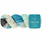 Simy’s Studio Truth Sock - 62 the best things in life are free - Handgeverfde Merinowol Garen