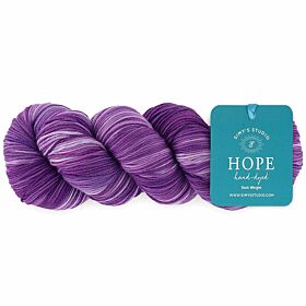 Simy’s Studio Hope Sock 08 opposites attract / paars violet - Handgeverfde Merinowol Garen