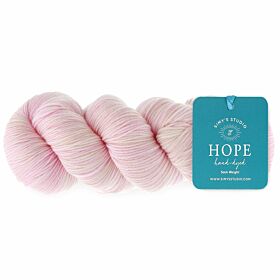 Simy’s Studio Hope Sock 10 the early bird catches the worm / roze - Handgeverfde Merinowol Garen