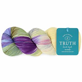 Simy’s Studio Truth Sock 51 a change is as good as a rest - Handgeverfde Merinowol Garen