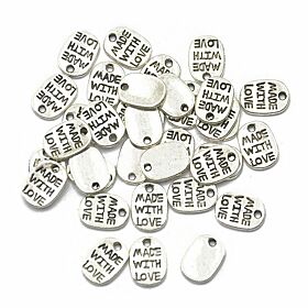 Bedeltje Made With Love - Antiek Zilver