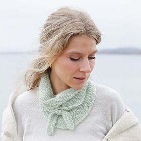Patroon Gebreid Sjaaltje "Thought So" van Drops Alpaca wol en Kid-Silk garen 1