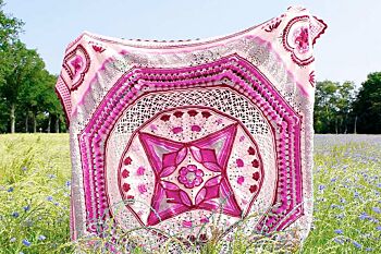 Scheepjes Universe in Bloom - Pink Tulips Limited Edition Kit &#127799;&#10024; Colour Crafter | Exclusief CAL-pakket 1